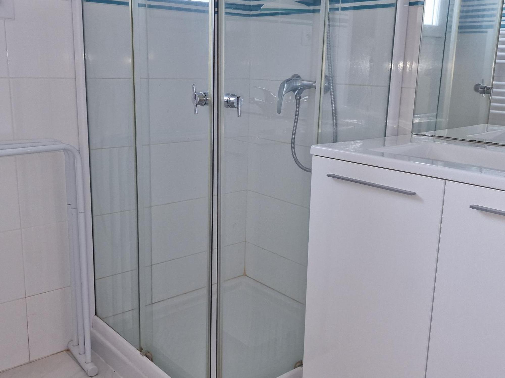 Appartement Avec Terrasse, Wifi, Parking Prive, A 2Min De La Plage Des Elmes - Banyuls-Sur-Mer - Fr-1-309-130 Ngoại thất bức ảnh